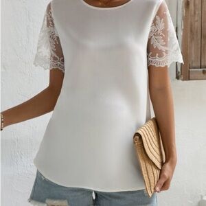 41 Hawthorn White Lace Sleeve Blouse